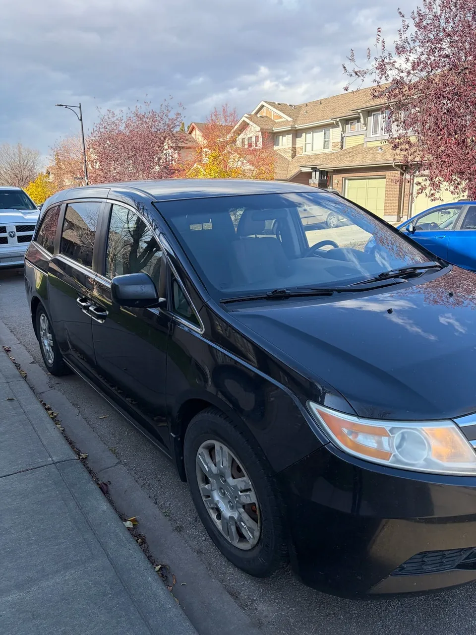 Honda Odyssey 2012 photo 4