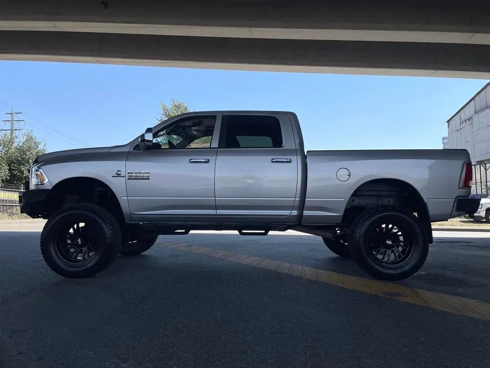 Ram 3500 2015 photo 4