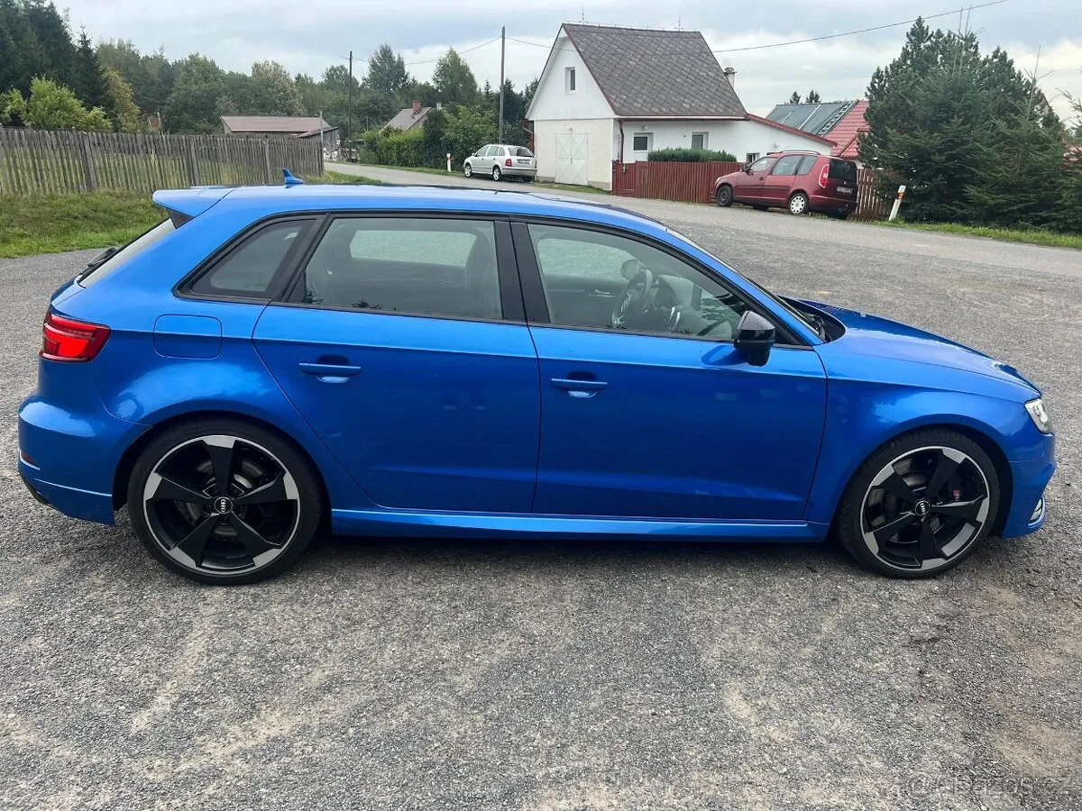 Audi Rs3 2018 photo 3
