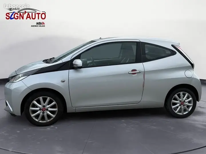 Toyota Aygo 2015 photo 2