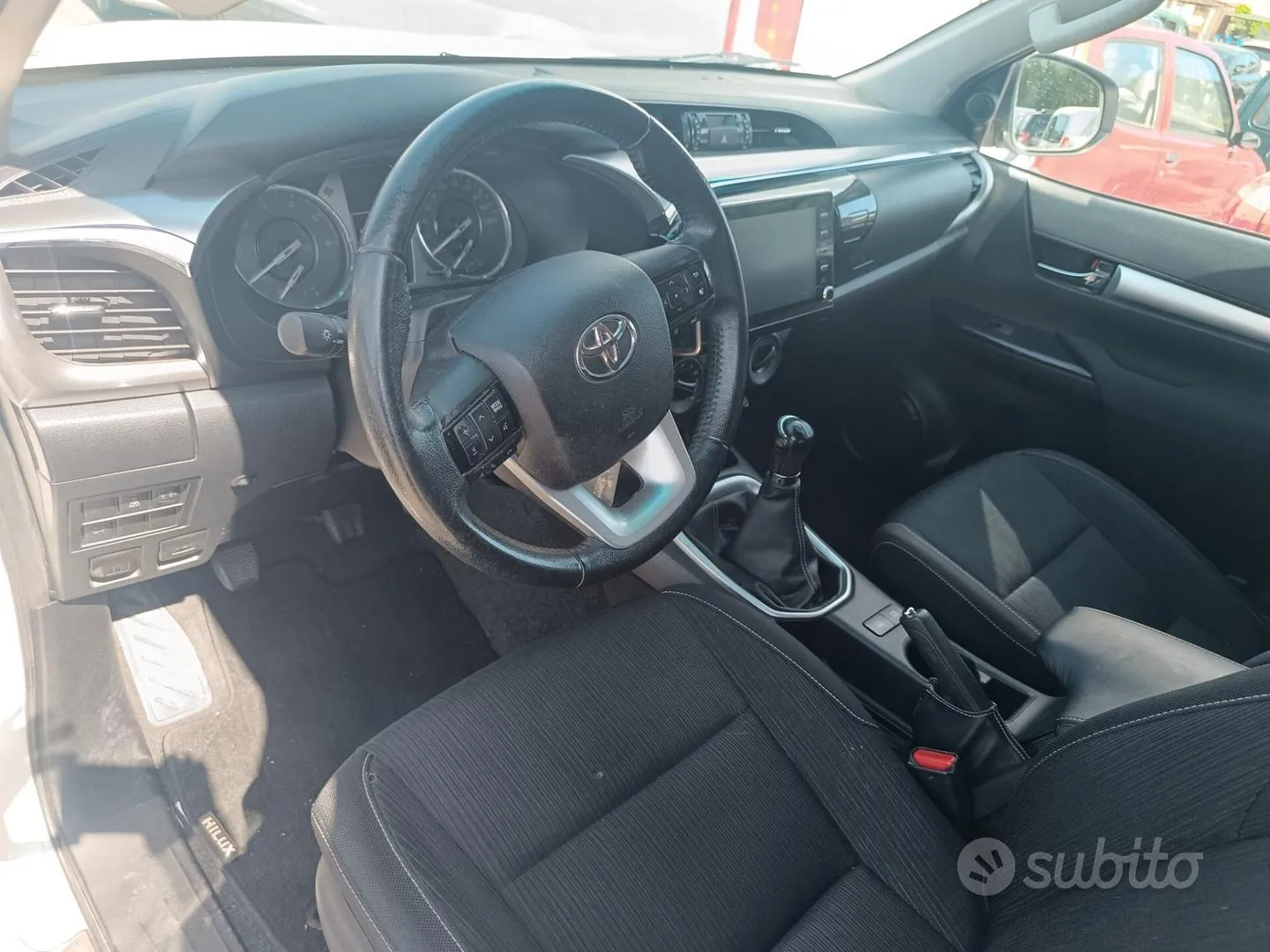 Toyota Hilux 2021 photo 4