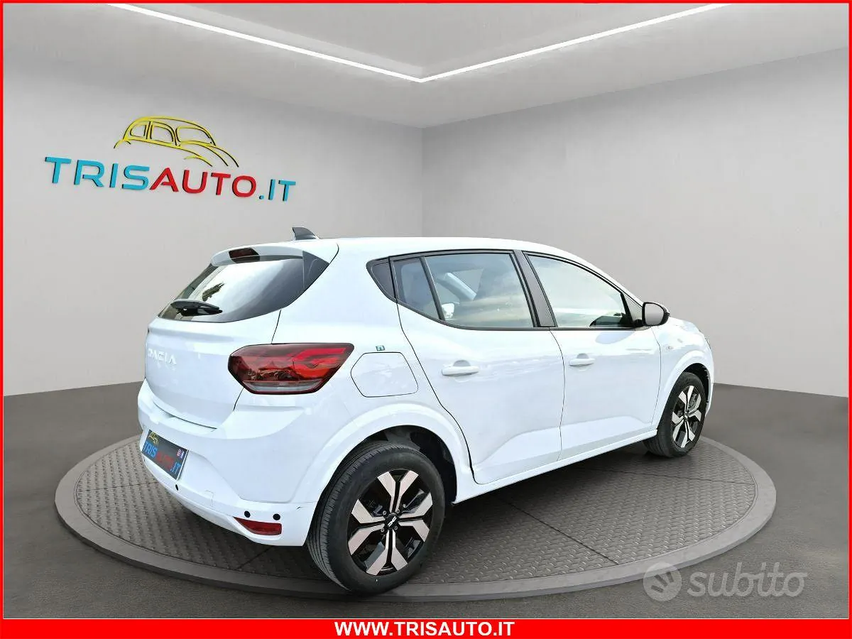 Dacia Sandero 2025 photo 4