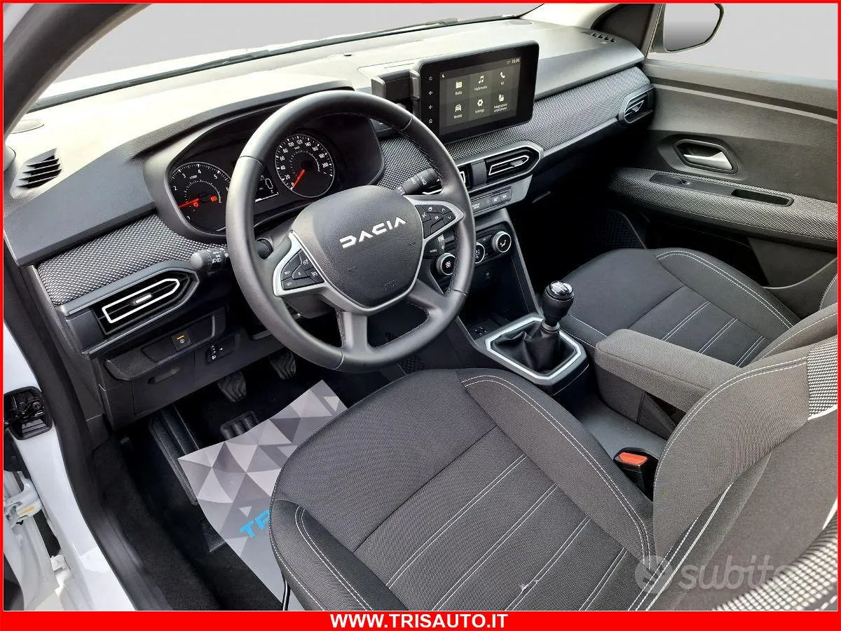 Dacia Sandero 2025 photo 5