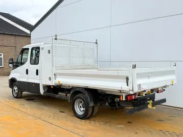 Iveco Daily 2022 photo 3