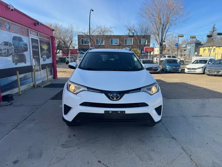 Toyota Rav4 2017 photo 3