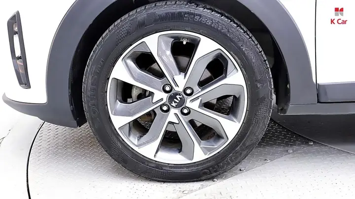 Kia Stonic 2018 photo 5