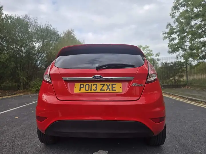 Ford Fiesta 2013 photo 4