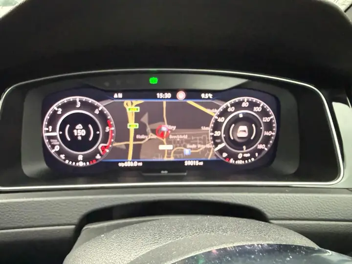 Volkswagen Golf 2019 photo 2