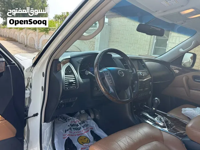 Nissan Patrol 2015 photo 2