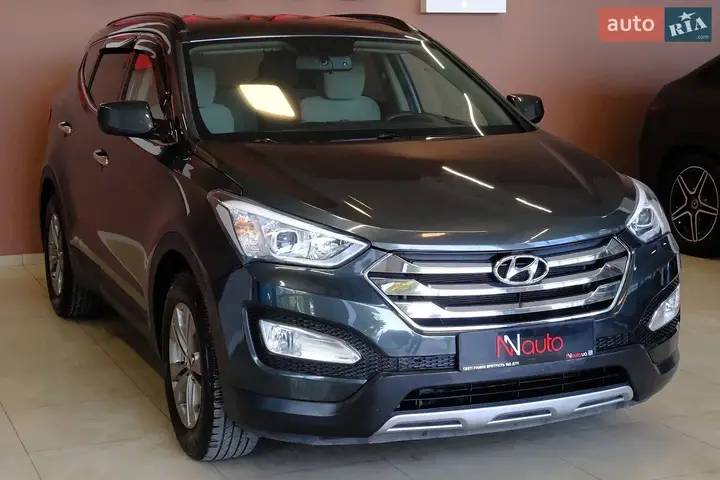 Hyundai Santa Fe 2013 photo 4