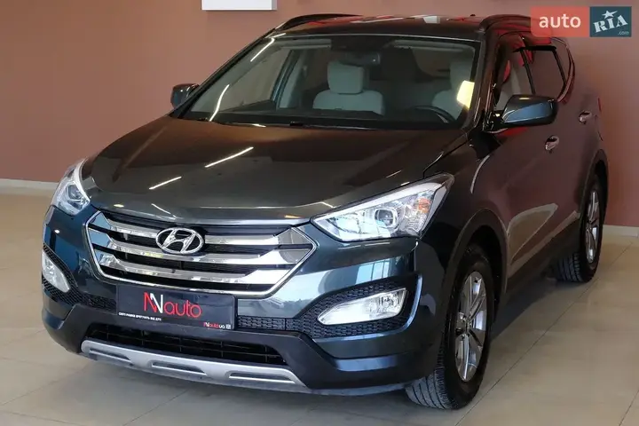 Hyundai Santa Fe 2013 photo 3