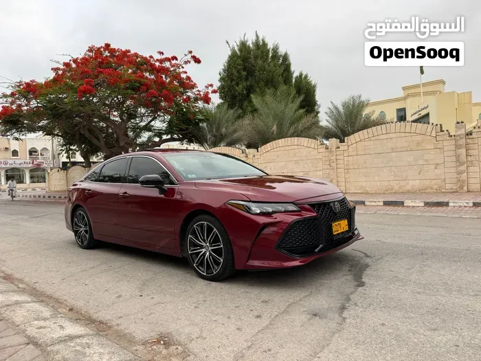 Toyota Avalon 2019 photo 2