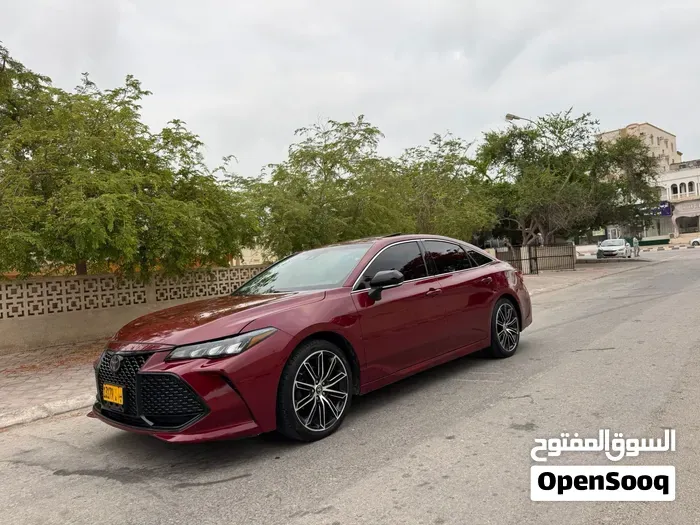 Toyota Avalon 2019 photo 3