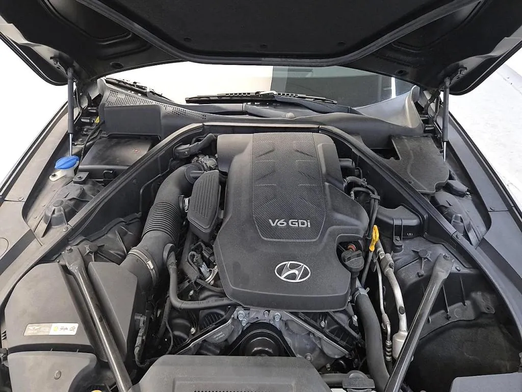 Hyundai Genesis 2016 photo 5