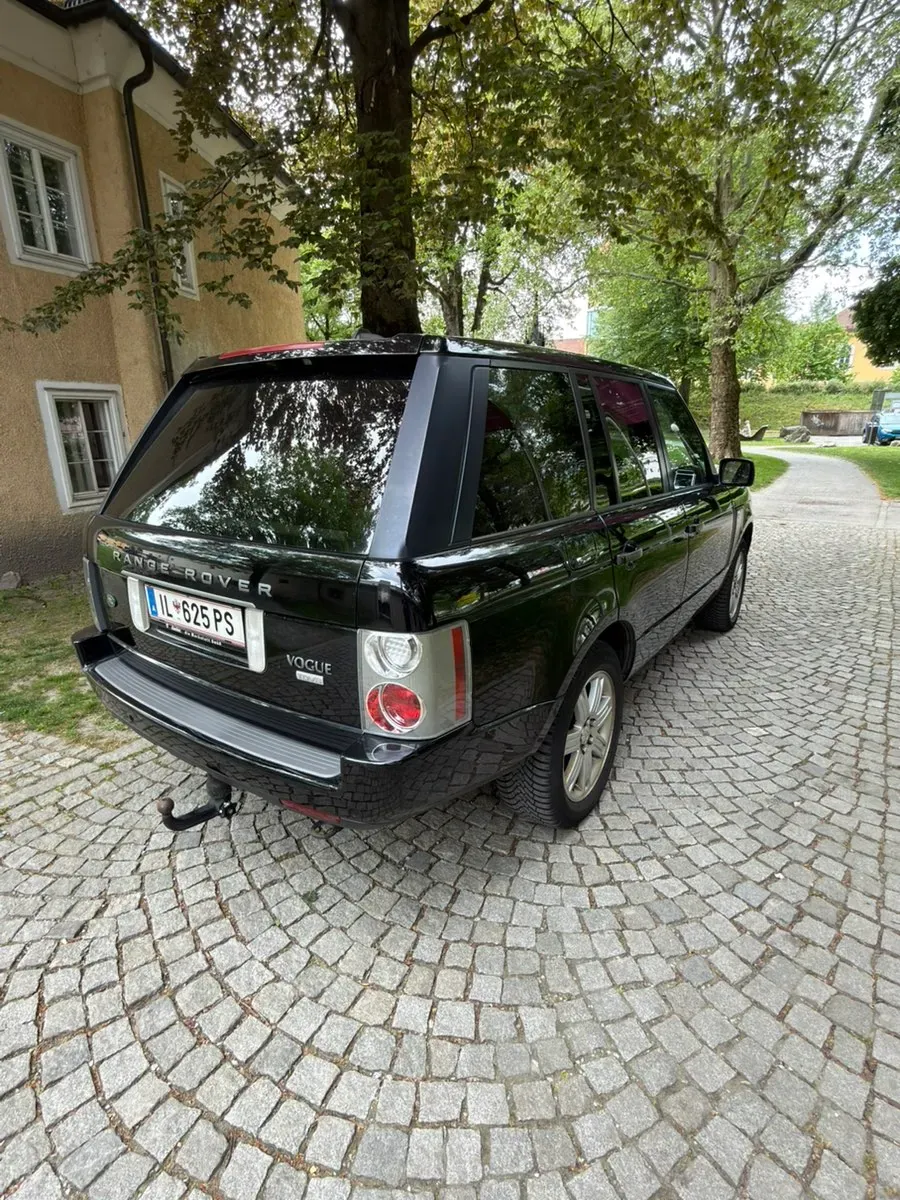 Land Rover Range Rover Vogue 2008 photo 3