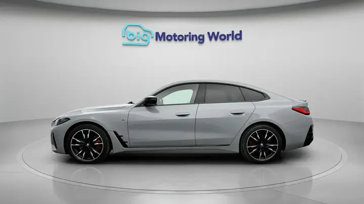 BMW I4 2022 photo 5