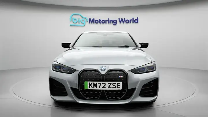 BMW I4 2022 photo 3