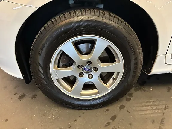 Volvo Xc60 2017 photo 5