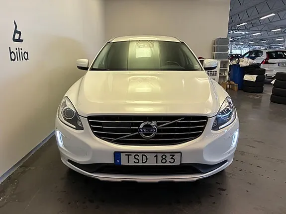Volvo Xc60 2017 photo 2