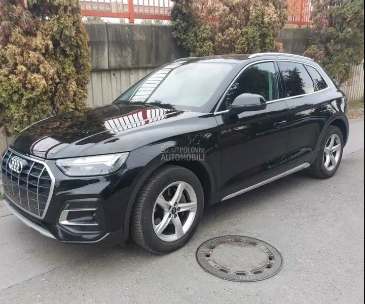 Audi Q5 2022 photo 2