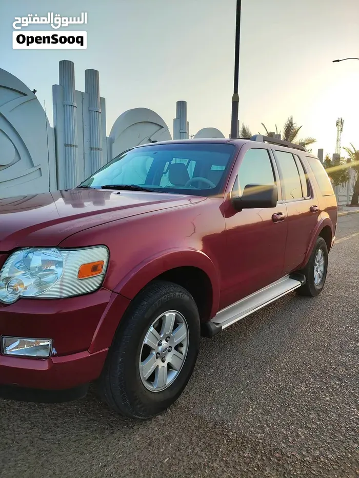 Ford Explorer 2010 photo 3