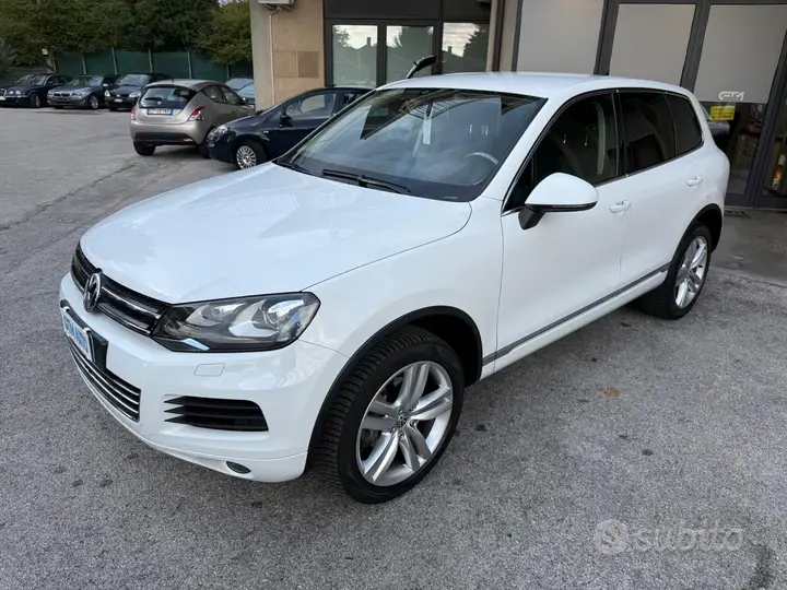 Volkswagen Touareg 2014 photo 2