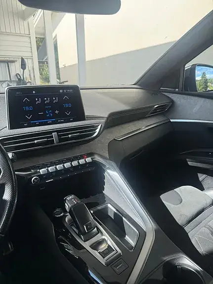 Peugeot 5008 2018 photo 4