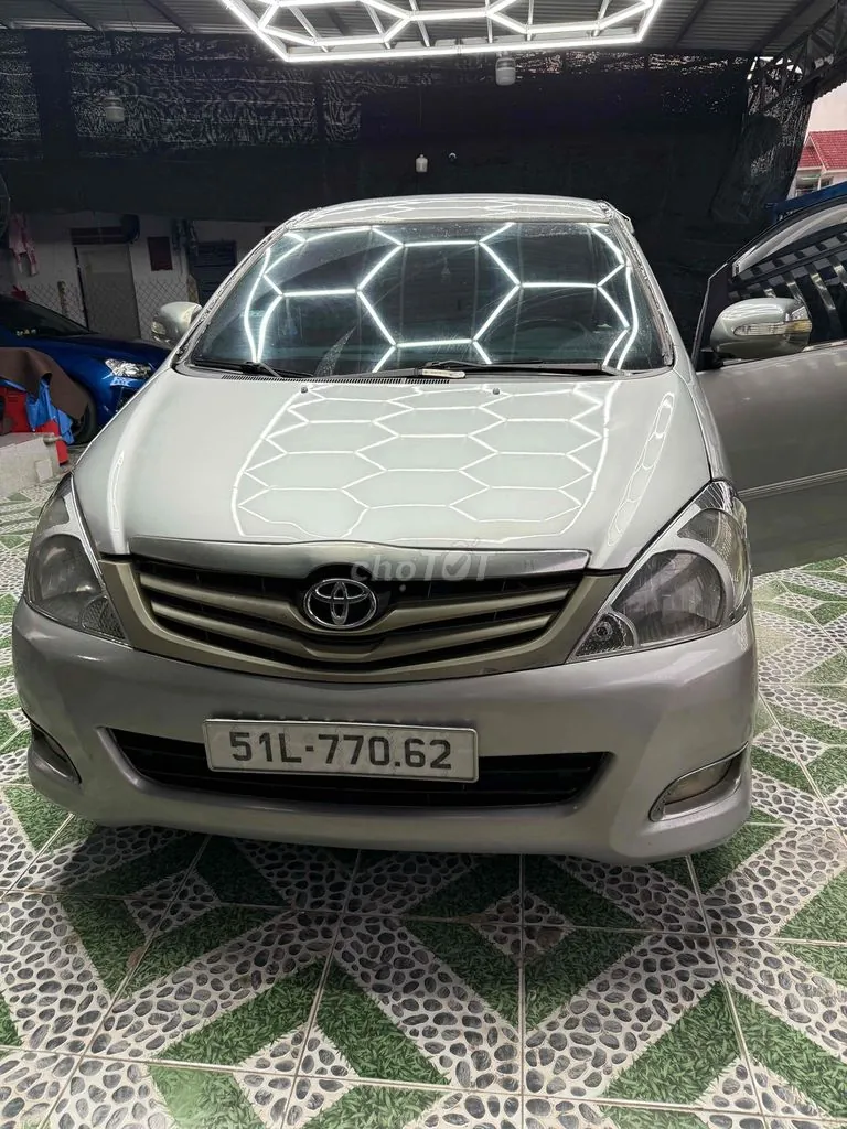 Toyota Innova