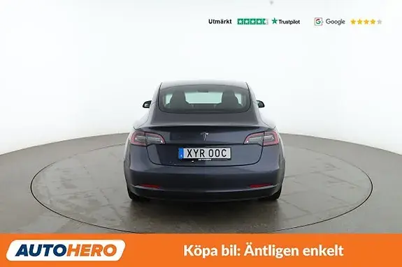 Tesla Model 3 2022 photo 4