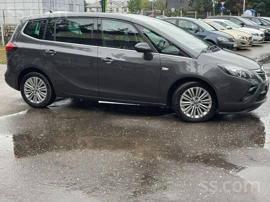 Opel Zafira 2012 photo 3