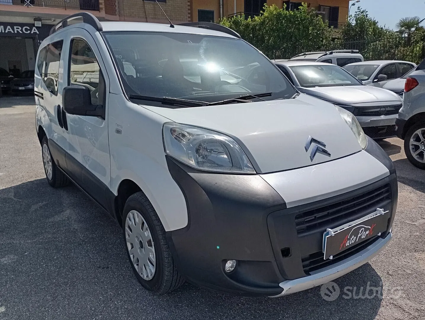 Citroen Nemo 2012 photo 4