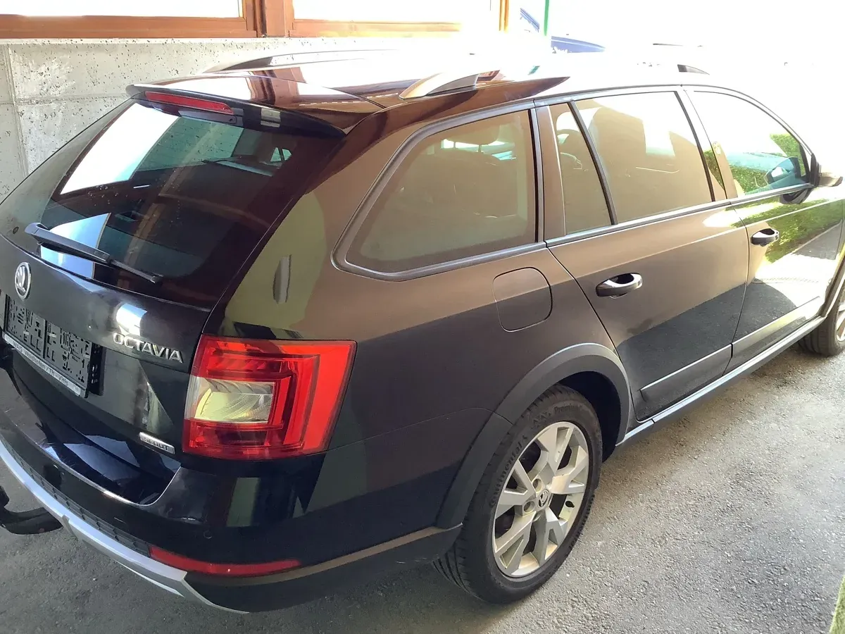 Skoda Octavia 2015 photo 2