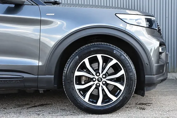Ford Explorer 2020 photo 4