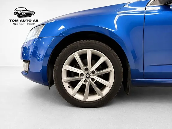 Skoda Octavia 2015 photo 3