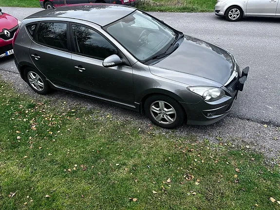 Hyundai I30 2012 photo 2