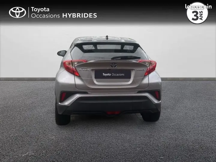 Toyota C-Hr 2019 photo 4