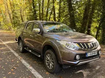 Mitsubishi L200 2017 photo 3