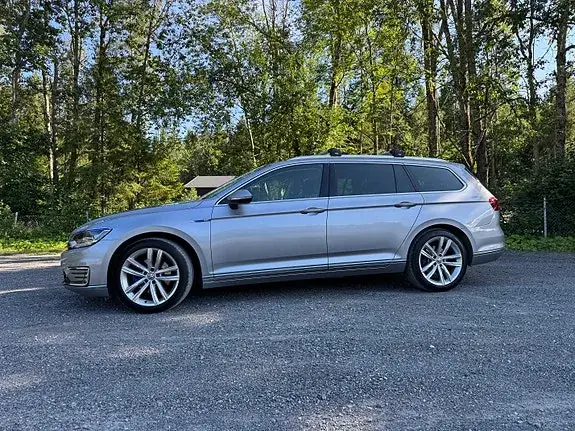 Volkswagen Passat 2018 photo 4