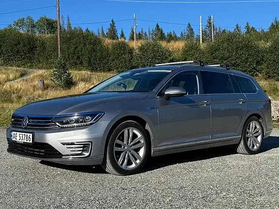 Volkswagen Passat 2018 photo 3