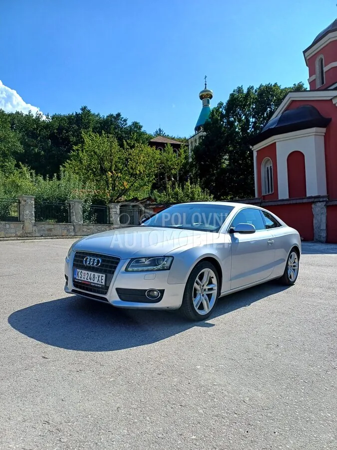 Audi A5 2009 photo 3