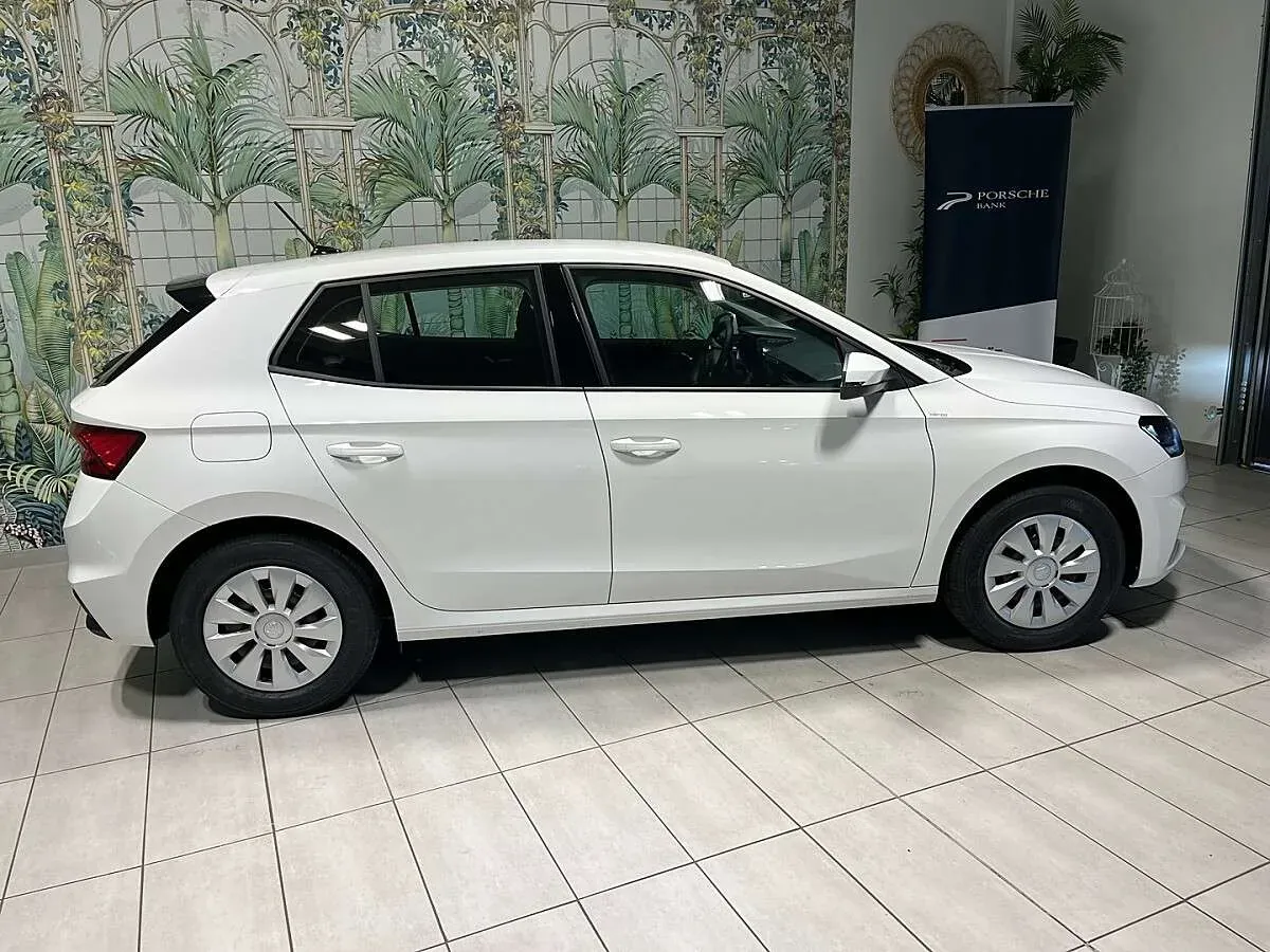 Skoda Fabia 2026 photo 2