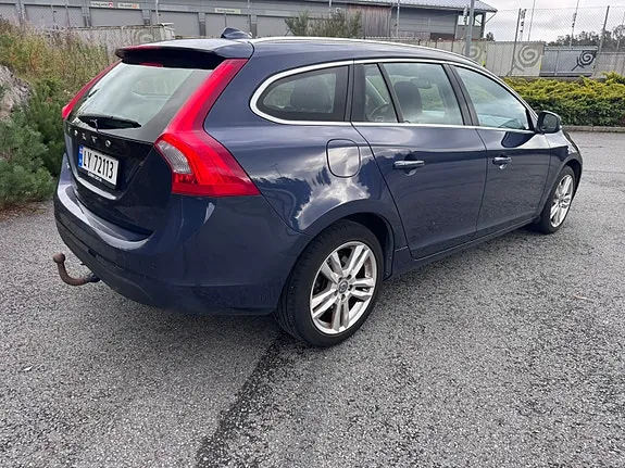Volvo V60 2012 photo 4