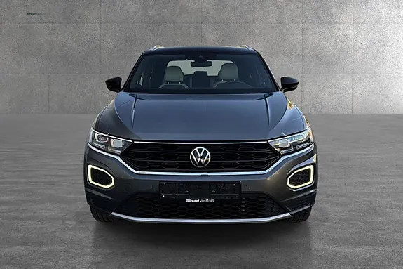 Volkswagen T-Roc 2021 photo 2