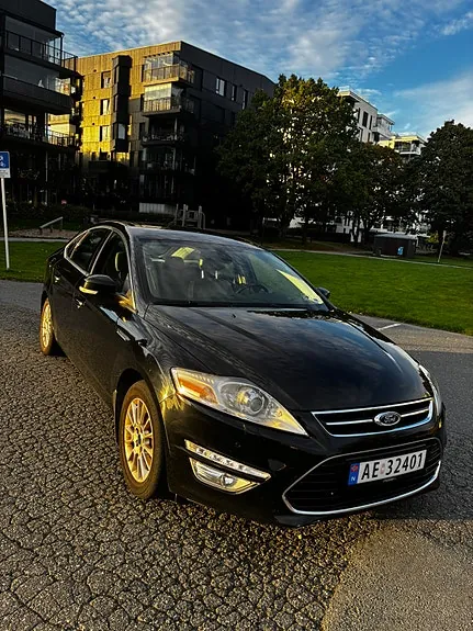 Ford Mondeo 2012 photo 2
