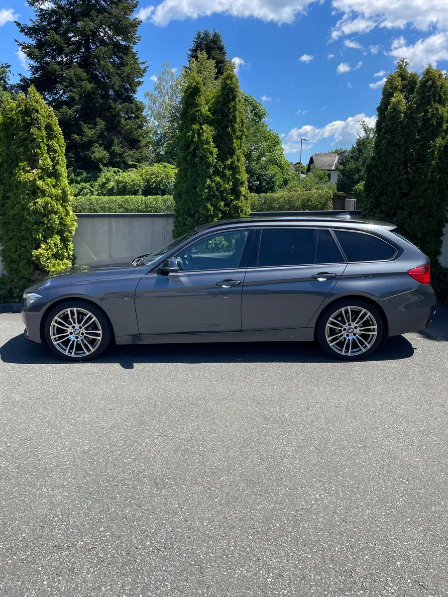 BMW 3 Series 2013 photo 3