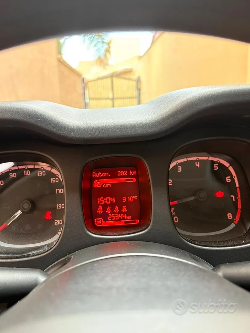 Fiat Panda 2024 photo 2