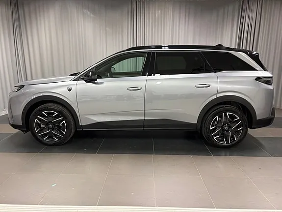 Peugeot 5008 2025 photo 2