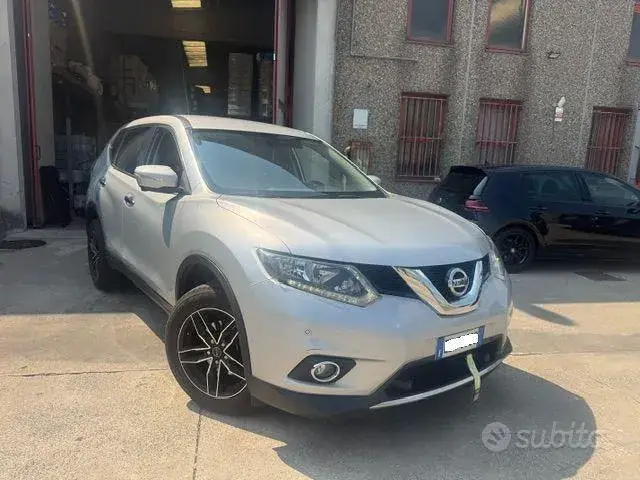 Nissan X-Trail 2015 photo 2