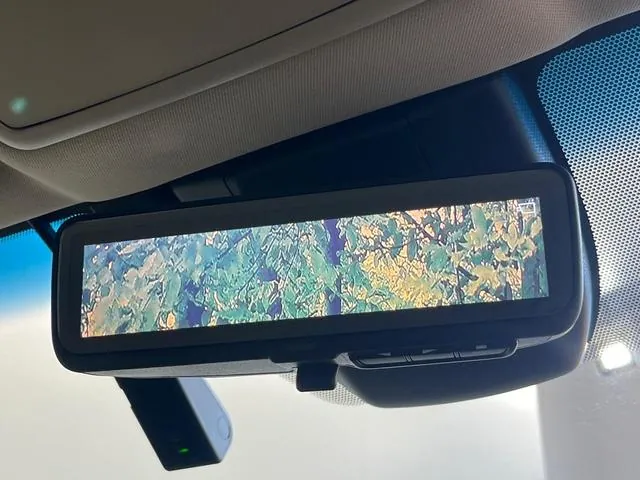 Toyota Crown 2019 photo 5