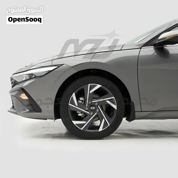 Hyundai Elantra 2026 photo 3